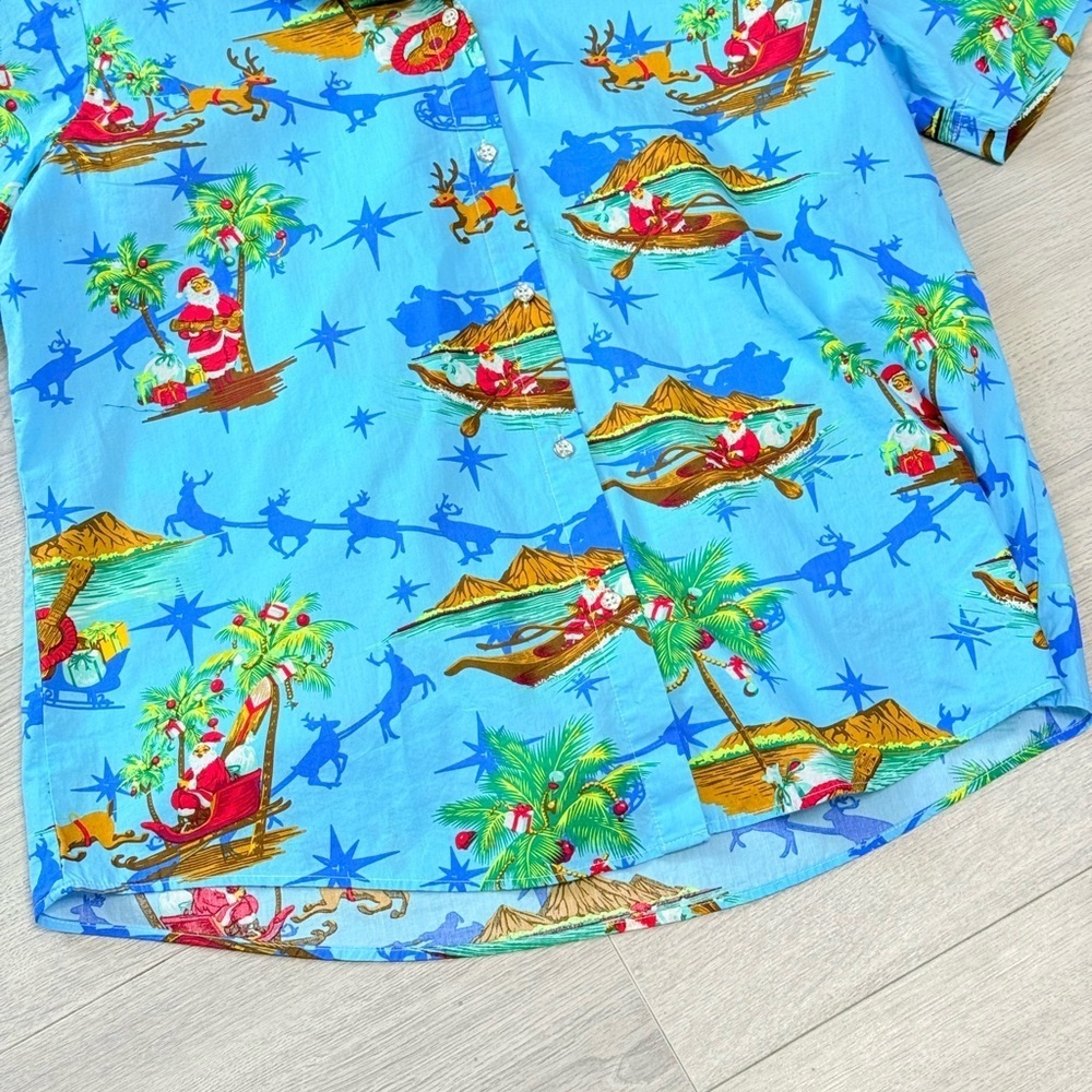 Hawaiian Christmas Womens Shirt - Picture 16 of 16